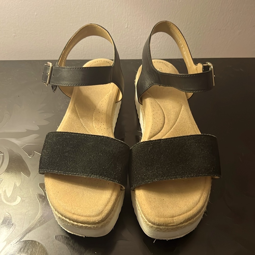 Clark’s comfort platform sandals
